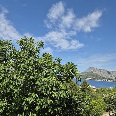 Lovely Apartment Omiš Buitenkant foto