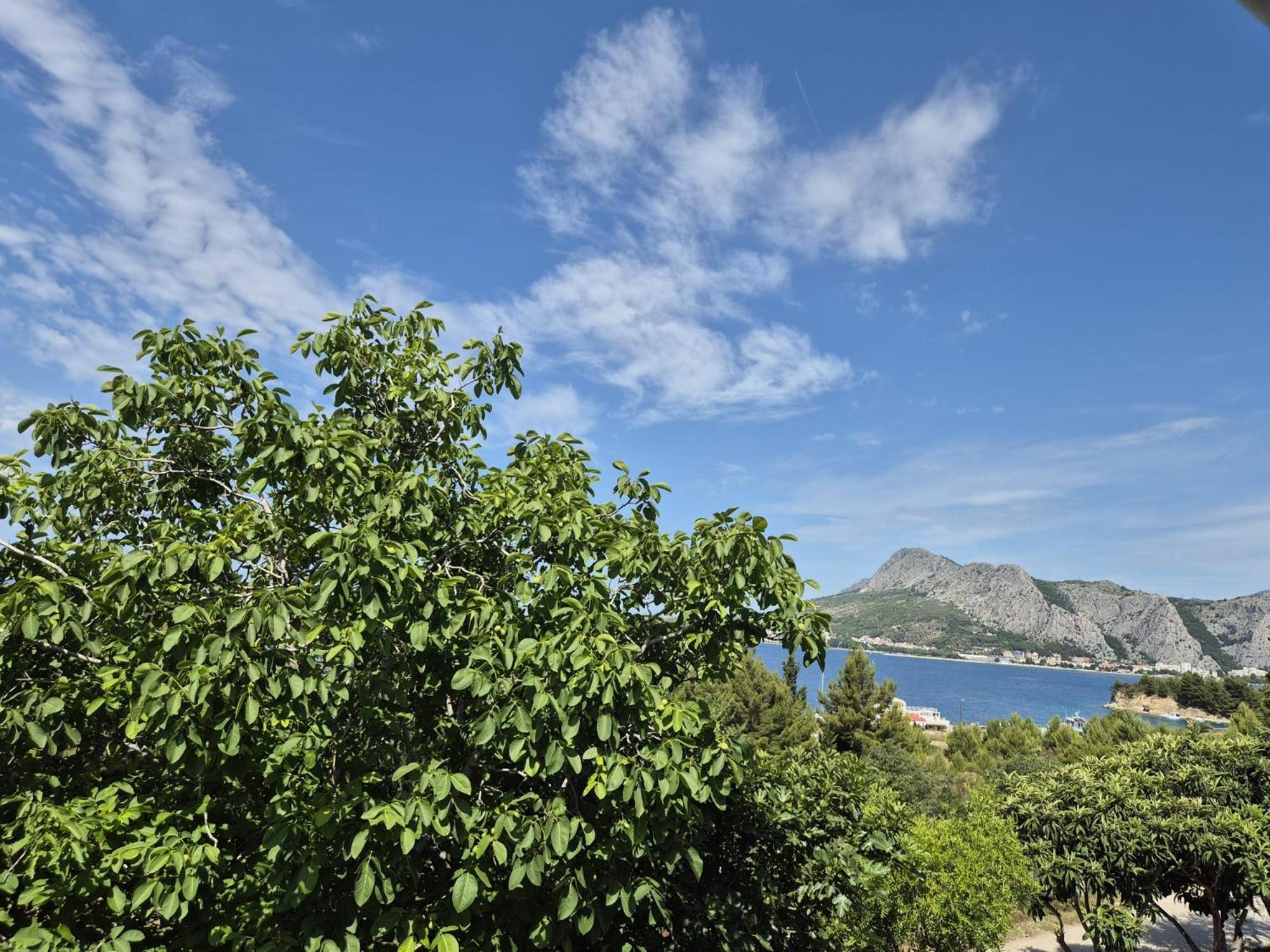 Lovely Apartment Omiš Buitenkant foto
